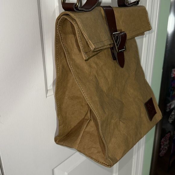 Eco-Beige Brown Leather-Trimmed Brown Paper Bag Crossbody Bag Recycled 9x11x5.5 - Picture 6 of 11